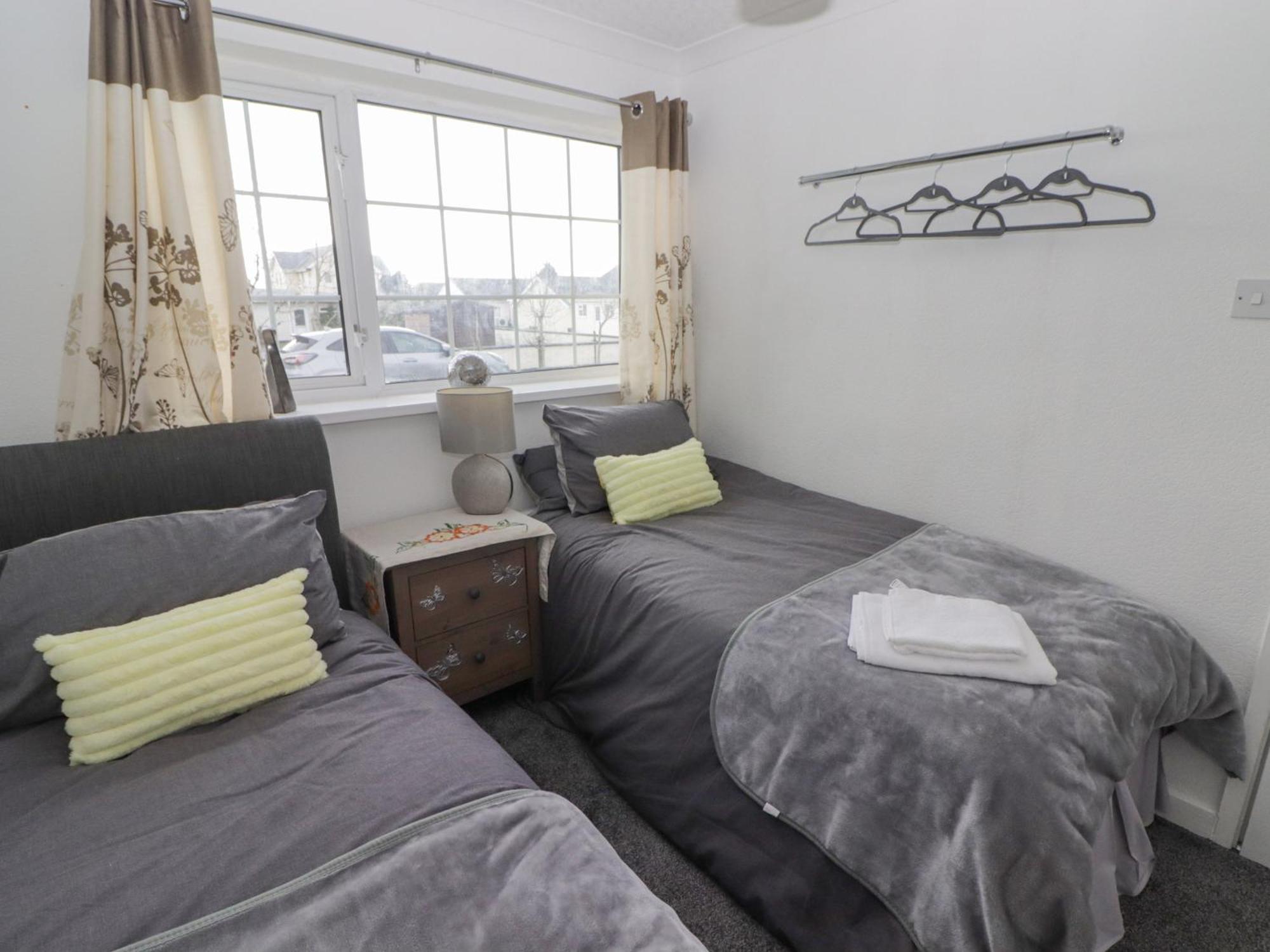 48 Gower Holiday Village Swansea Exteriör bild